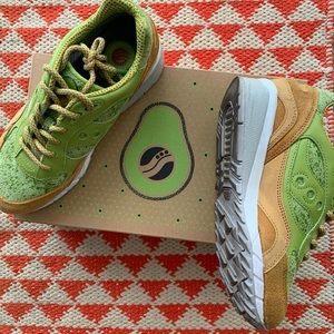 RARE Saucony Shadow - Avocado Toast 🥑